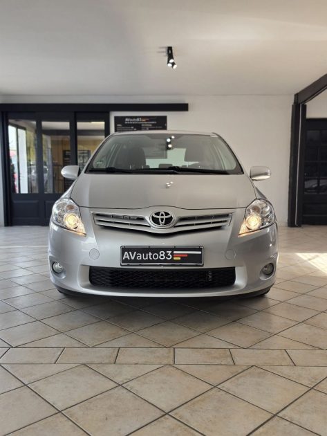 Toyota Auris 1.33 VVT-i 99 ch Très bel état Garantie 12Mois
