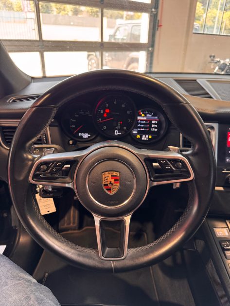 PORSCHE MACAN 2.0 252 PHASE 2 CAMERA CARPAY TOIT ECHAPPEMENT SPORT