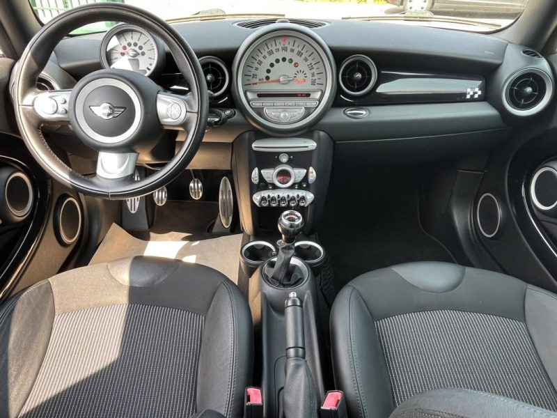 Mini Clubman R55 John Cooper Works 211ch 