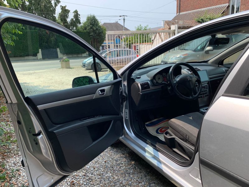 PEUGEOT 407 1.6 HDI 16V CONFORT 2006