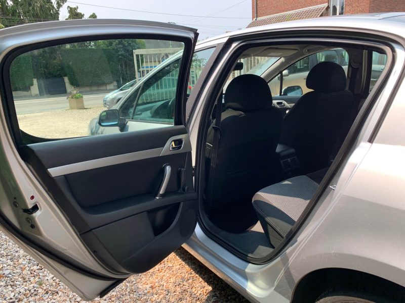 PEUGEOT 407 1.6 HDI 16V CONFORT 2006