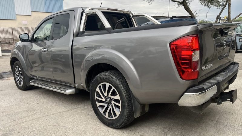 NISSAN Navarra 2.3 Dci 163cv 4x4