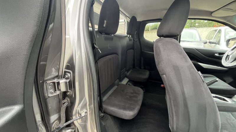 NISSAN Navarra 2.3 Dci 163cv 4x4