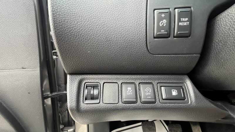 NISSAN Navarra 2.3 Dci 163cv 4x4