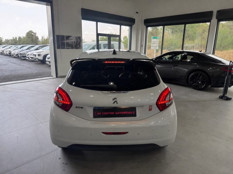 PEUGEOT 208 1.6 E-HDI 92CV ROLAND GARROS / TOIT PANORAMIQUE 