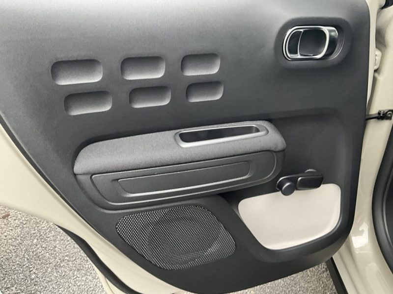 14 900KM FAIBLE KILOMÈTRAGE*CITROEN C3 1.2 PURETECH 110 CV SHINE EAT 6 