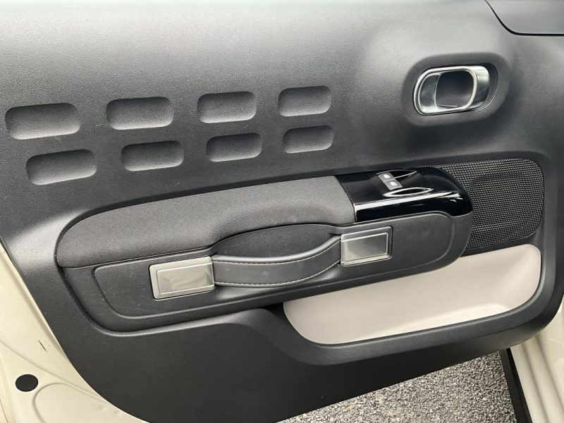 14 900KM FAIBLE KILOMÈTRAGE*CITROEN C3 1.2 PURETECH 110 CV SHINE EAT 6 