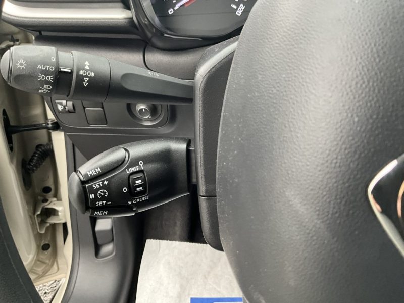 14 900KM FAIBLE KILOMÈTRAGE*CITROEN C3 1.2 PURETECH 110 CV SHINE EAT 6 