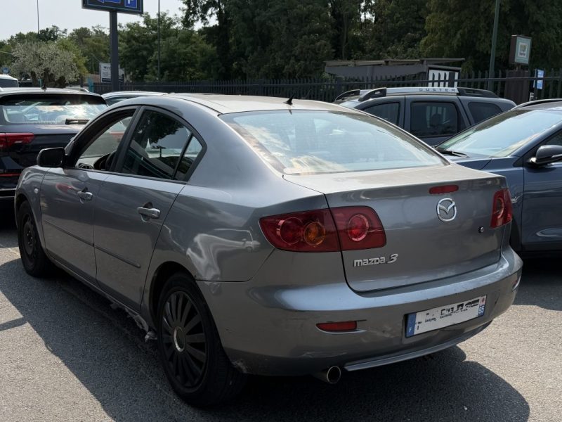 MAZDA 3 2.0 i 147 Cv FRAIS A PREVOIR / VENTE EN L ETAT - LIRE L ANNONCE