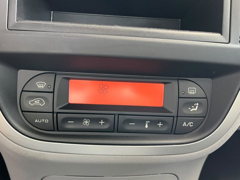🚗 CITROËN C3 1.6i 109 Ch ⚙️ Boîte automatique 📡 Radars de recul ❄️ Climatisation