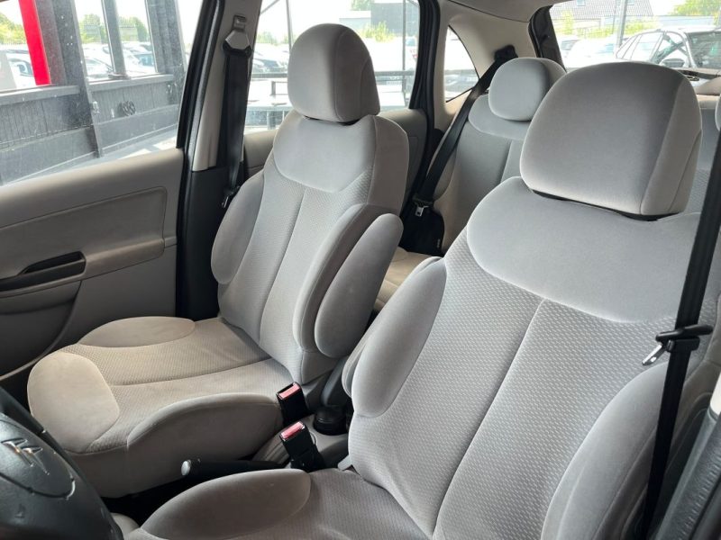 🚗 CITROËN C3 1.6i 109 Ch ⚙️ Boîte automatique 📡 Radars de recul ❄️ Climatisation