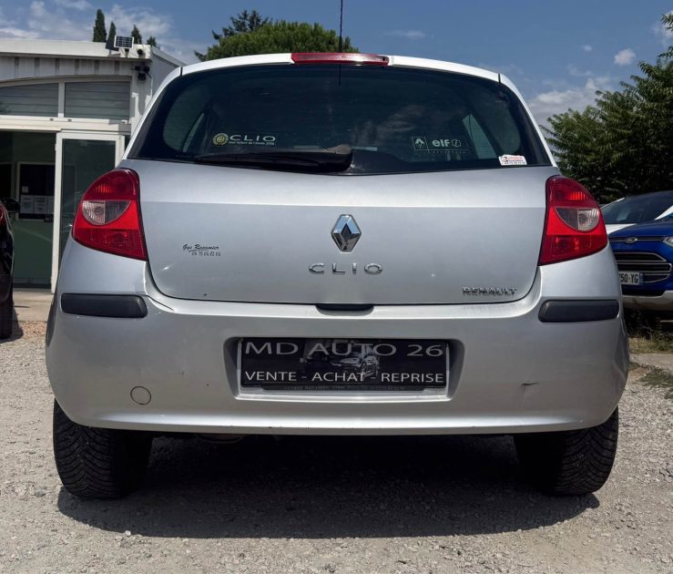 Renault Clio 3  1.4i 100 Ch Garantie