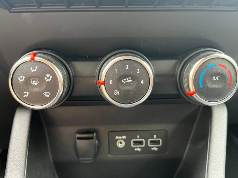 RENAULT Clio V Evolution 100 ch 1.5 Blue dCi DPF CarPlay / Radar de recul
