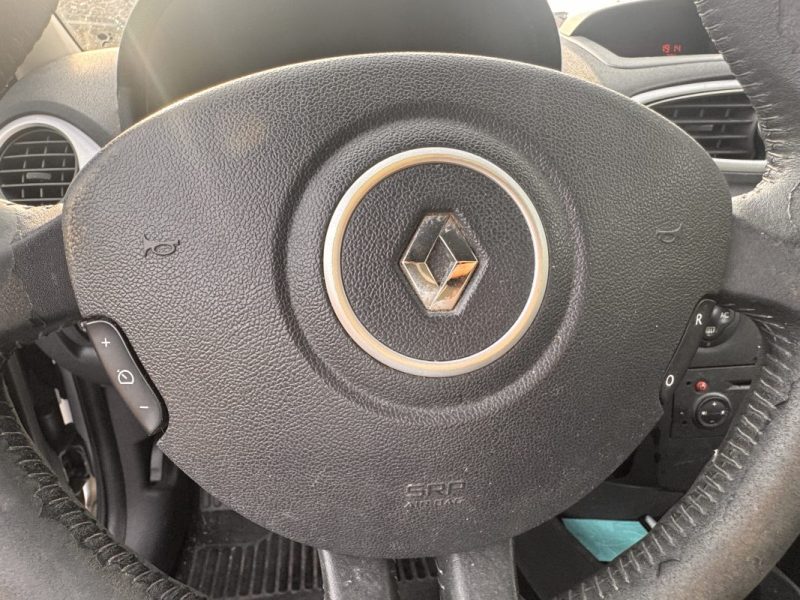 ✅ PETIT PRIX RENAULT CLIO III CONFORT DYNAMIQUE 1.4 16V 