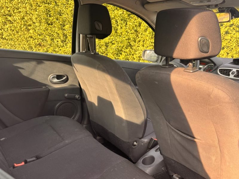 ✅ PETIT PRIX RENAULT CLIO III CONFORT DYNAMIQUE 1.4 16V 