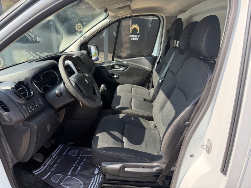 RENAULT TRAFIC L1H1 1.6 DCI 95cv GRAND CONFORT - CLIM/REGULATEUR - GARANTIe