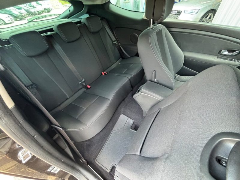 RENAULT MEGANE 2.0 TCe 180CV DYNAMIQUE