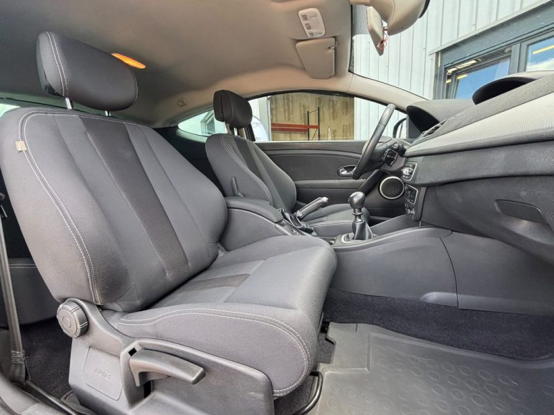 RENAULT MEGANE 2.0 TCe 180CV DYNAMIQUE