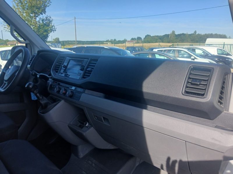 VOLKSWAGEN CRAFTER 30 L3H3 2.0 TDI 140 2022