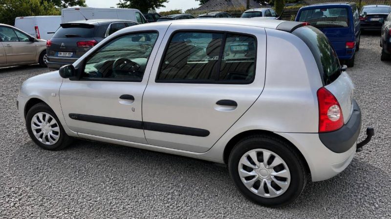 RENAULT CLIO 1.5 DCI CAMPUS 2006