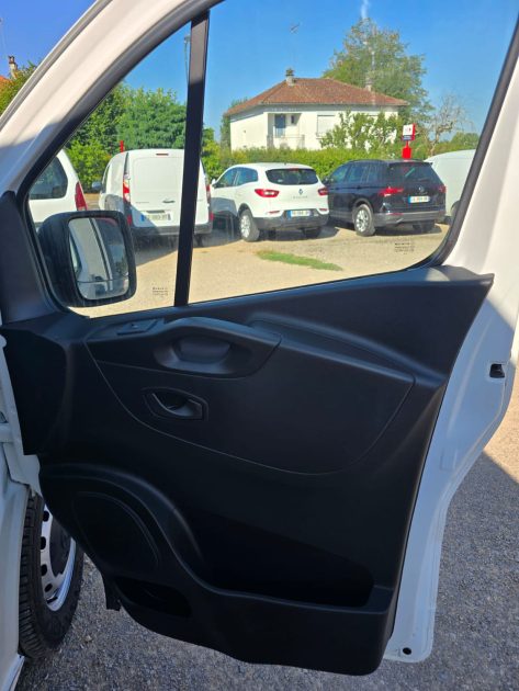 RENAULT TRAFIC L2H1 CONFORT 2021