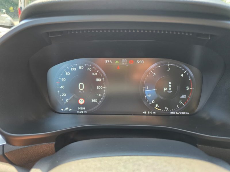 VOLVO XC40 BUSINESS 2020