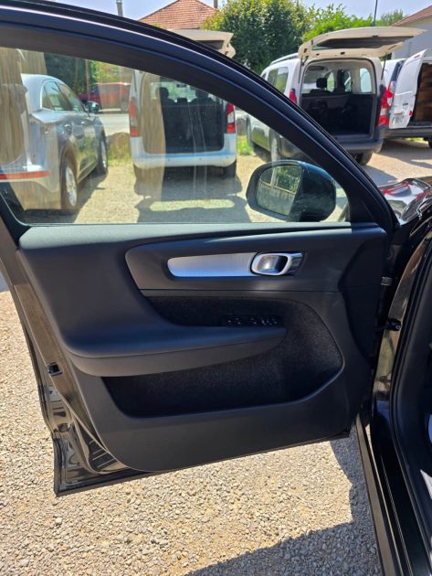 VOLVO XC40 BUSINESS 2020