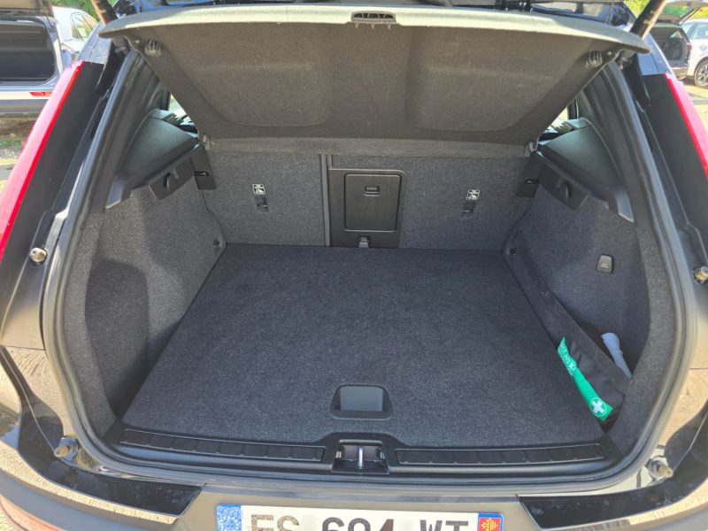 VOLVO XC40 BUSINESS 2020
