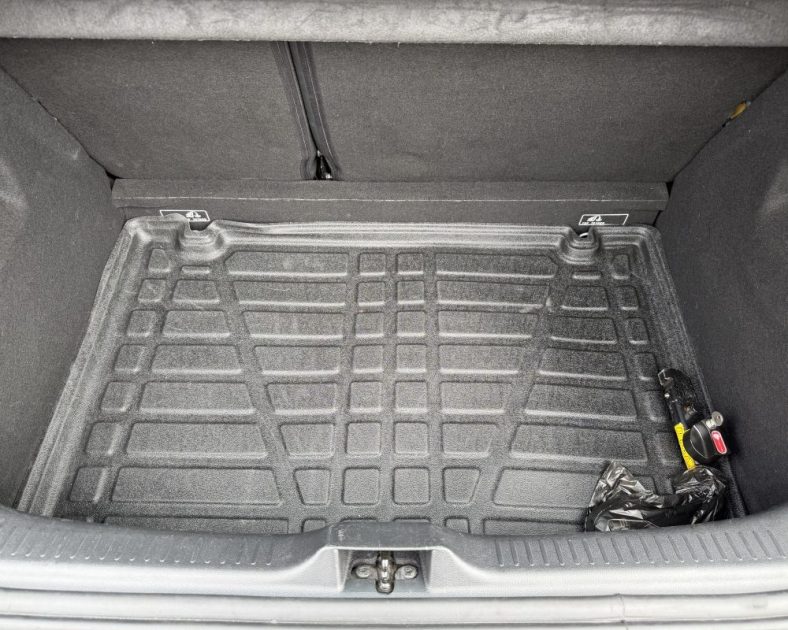 RENAULT CLIO IV TCE 90ch - Entretien Complet - CAMERA - GARANTIE 6 Mois - Boîtier éthanol Bio Motors