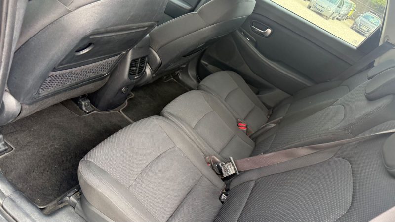 KIA CARENS 1.7 CRDI 141 Cv ACTIVE DCT 7 PLACES