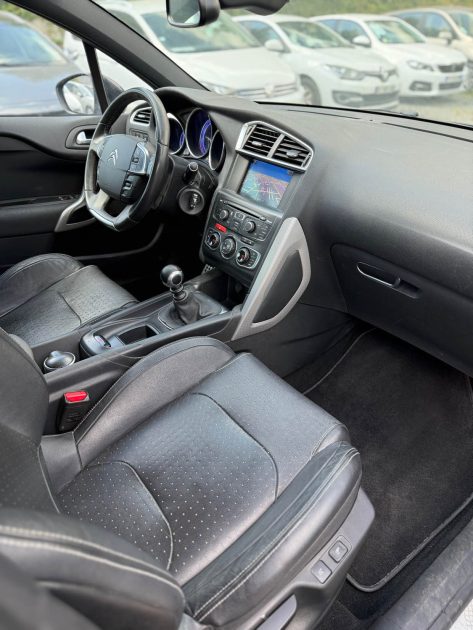 CITROEN DS4 1.6 E-HDI 110 SO CHIC 2012