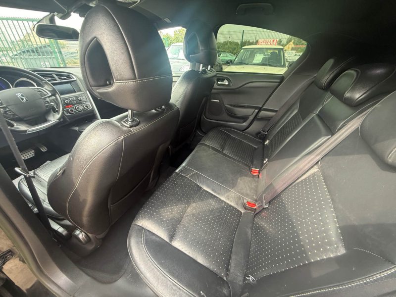 CITROEN DS4 BOITE AUTOMATIQUE 1.6 E-HDI 115CV - 8V TURBO URBAN SHOW BMP 2013