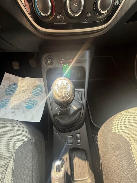 RENAULT CAPTUR 1.5 DCI 90CV - 8V TURBO 2014
