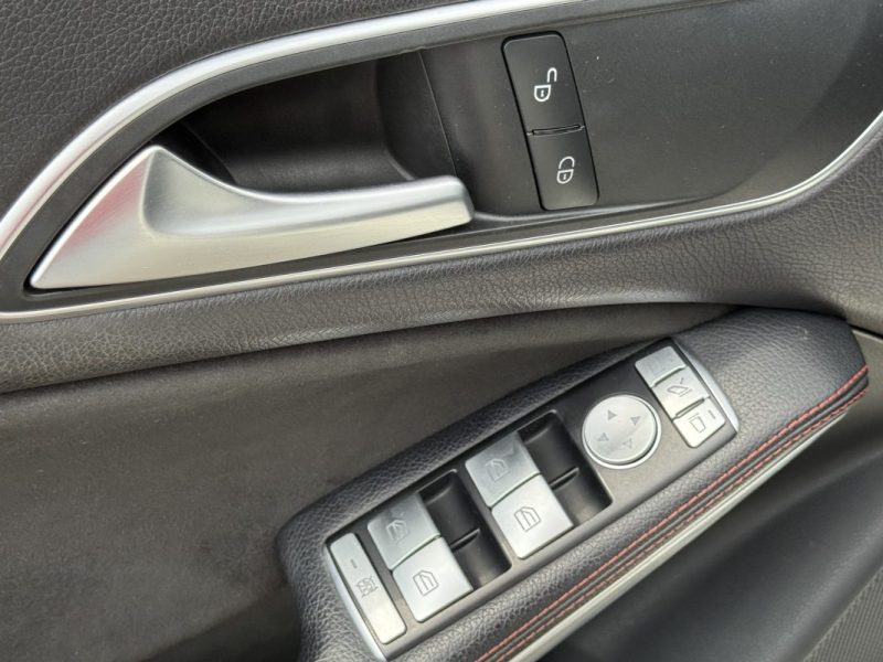 Mercedes-Benz Classe A 200d 136ch Fascination Boite Auto 7G Garantie 6 Mois