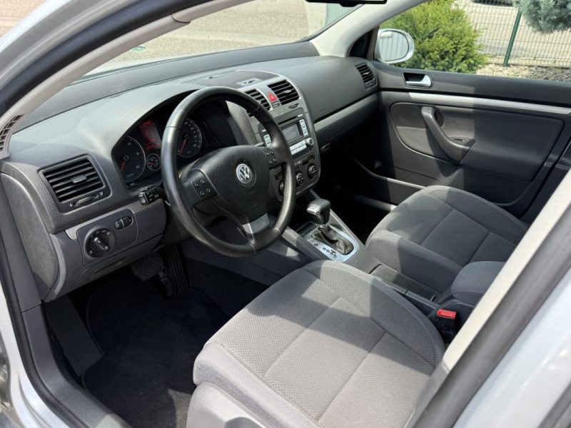 Volkswagen Golf V 1.9 TDI 105ch Confortline 5p Boite Auto Garantie 6 Mois