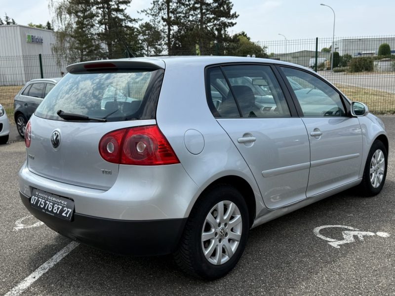 Volkswagen Golf V 1.9 TDI 105ch Confortline 5p Boite Auto Garantie 6 Mois