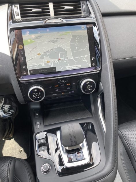 JAGUAR E-PACE 1.5 ESSENCE HYBRIDE 160 CV  BOITE AUTO
