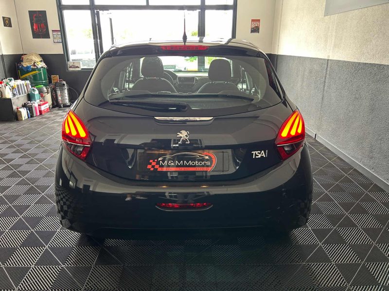 PEUGEOT 208 LIKE 1.2 68