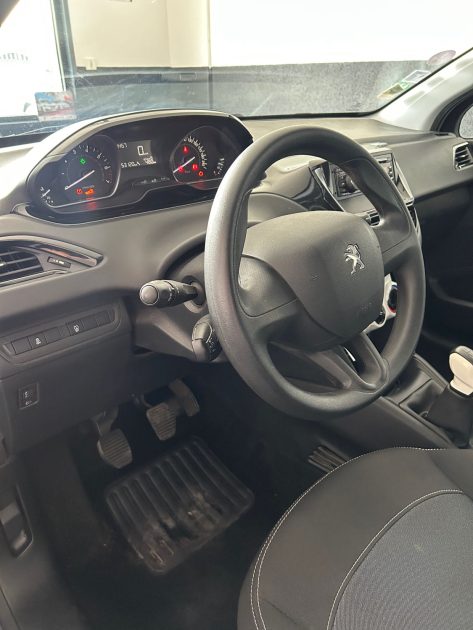 PEUGEOT 208 LIKE 1.2 68