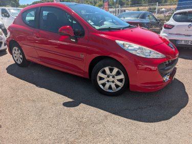 PEUGEOT 207 1.4 VTI 95  PREMIUM PACK  SERIE 64 GARANTIE 12 MOIS