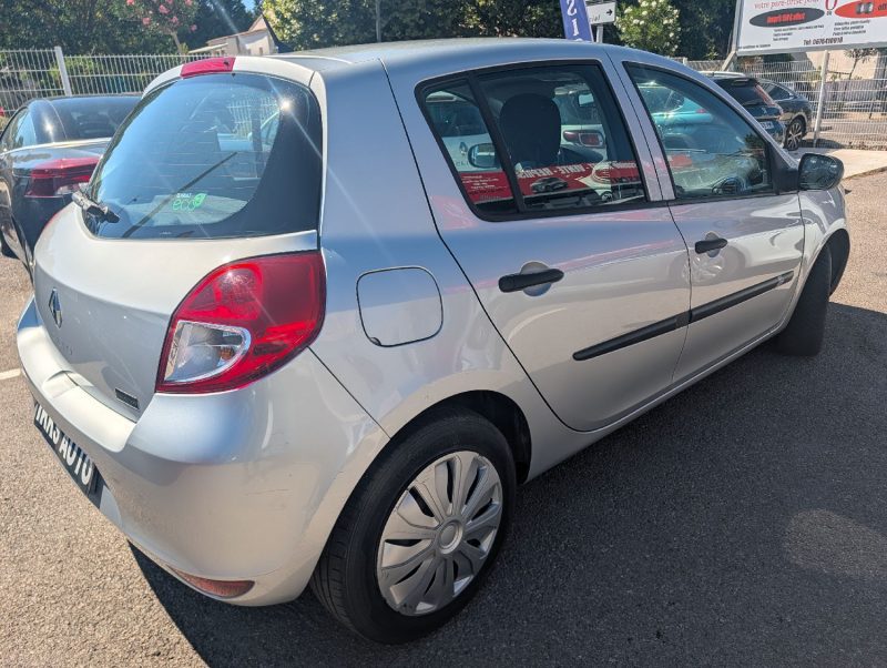 RENAULT CLIO III ALIZE 1.5DCI ALIZE 75CH COLLECTION 2013