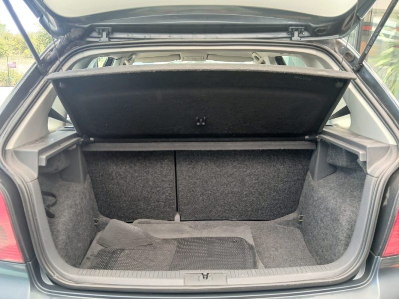 VOLKSWAGEN POLO 1.2 65  CV  5p 2003