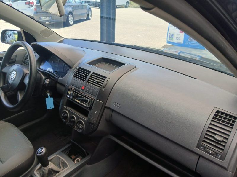 VOLKSWAGEN POLO 1.2 65  CV  5p 2003