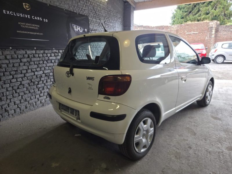 TOYOTA YARIS 75D-4D LINEA TERRA 