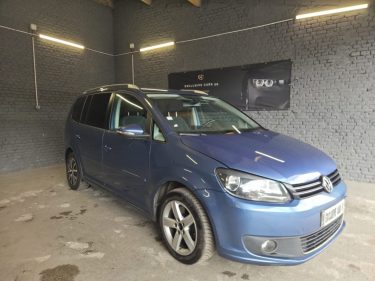 VOLKSWAGEN TOURAN 2.0 TDI 140 CONFORTLINE 2012