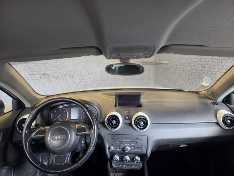 AUDI A1 1.6 TDI 90 ATTRACTION 