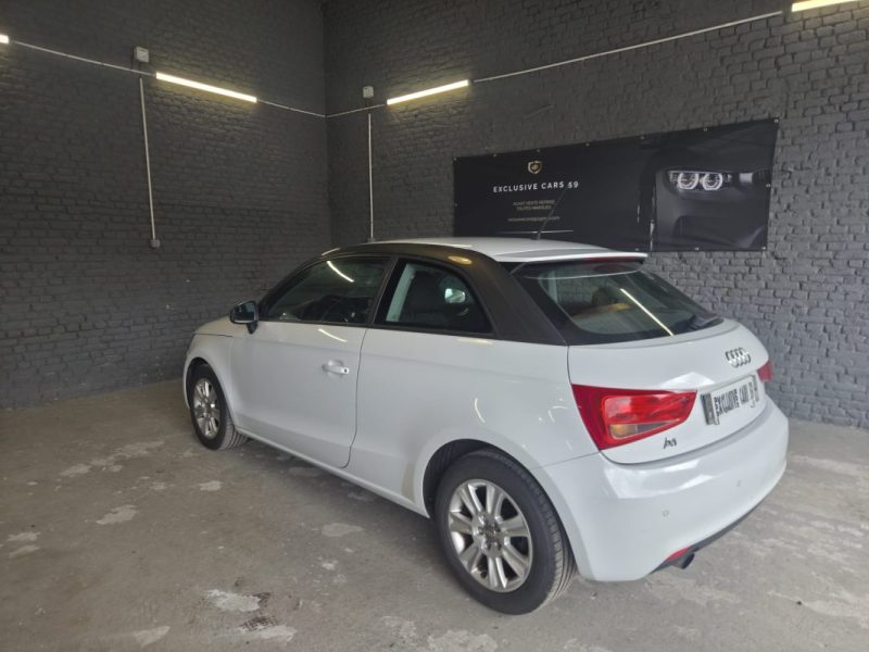 AUDI A1 1.6 TDI 90 ATTRACTION 