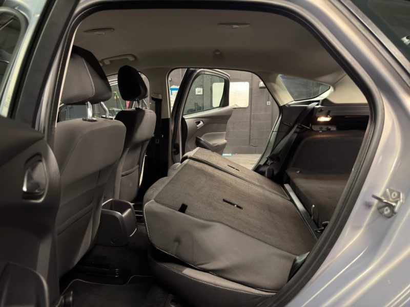 FORD FOCUS III 1.6 TDCI 95 Cv 5 PORTES / BVM6 CRIT AIR 2 - GARANTIE 1 AN