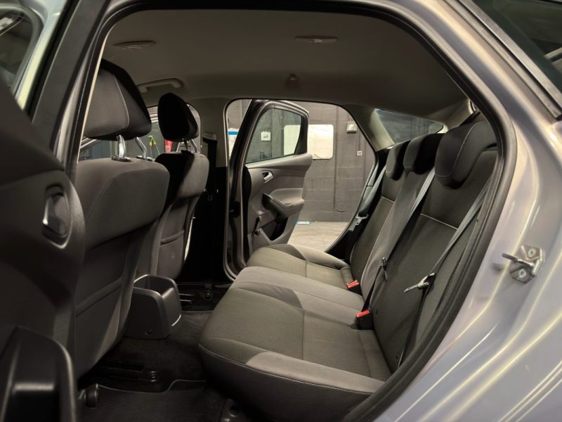 FORD FOCUS III 1.6 TDCI 95 Cv 5 PORTES / BVM6 CRIT AIR 2 - GARANTIE 1 AN