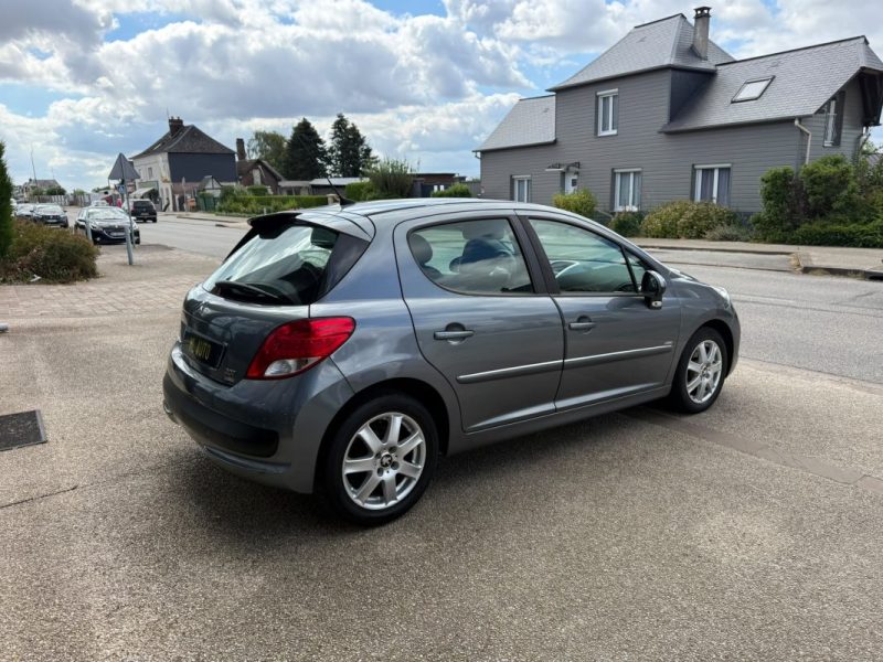 Peugeot 207 1.6 HDi 90Ch Business